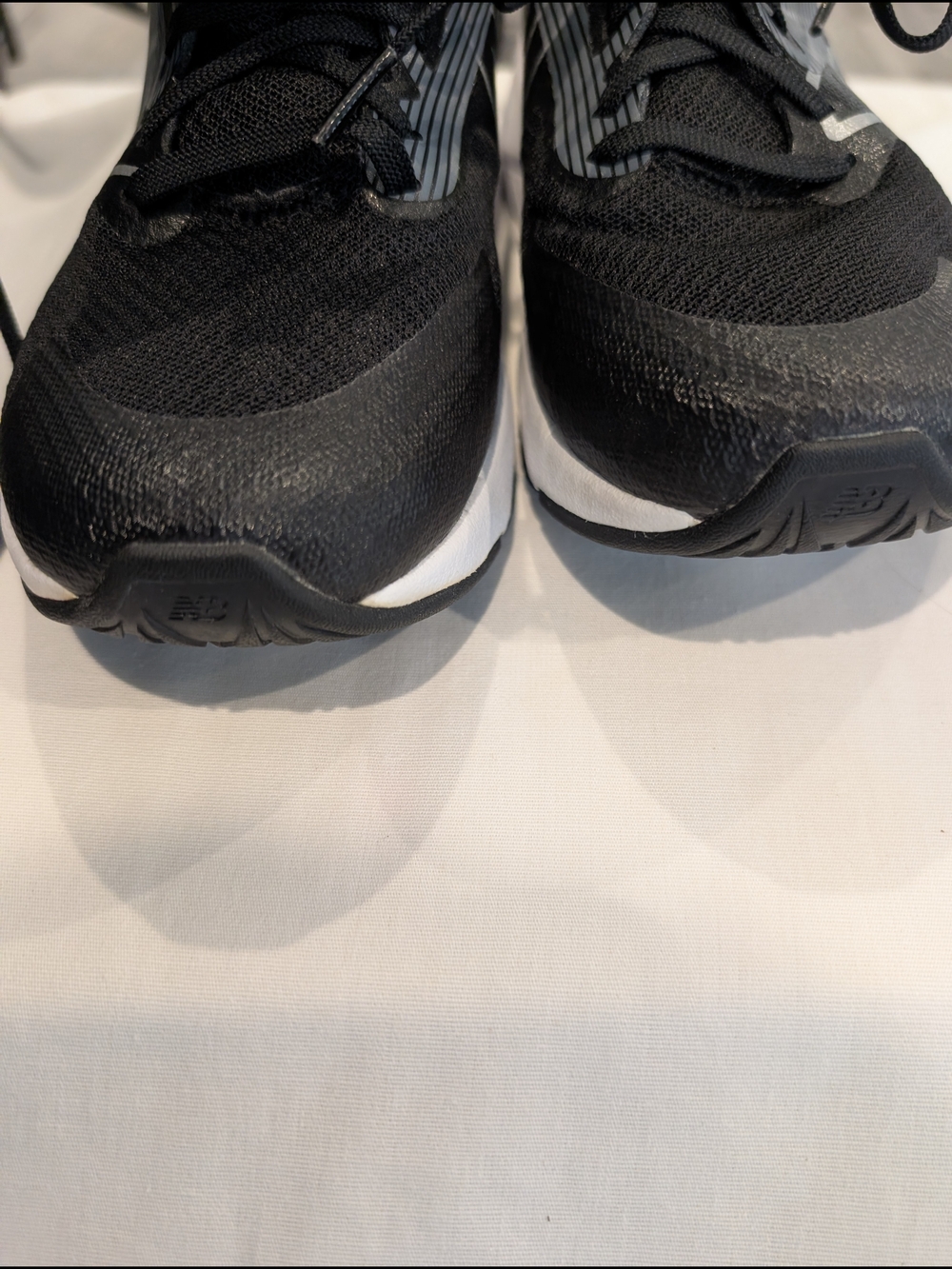 New Balance Black and Gray Kids' Sneakers - Picture 7 of 7